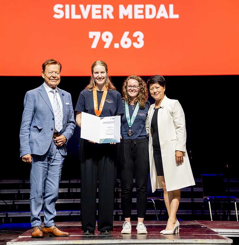 Überreichung der Silbermedaille an Cantamus Gießen bei den European Choir Games 2025 © INTERKULTUR Jonas Persson
